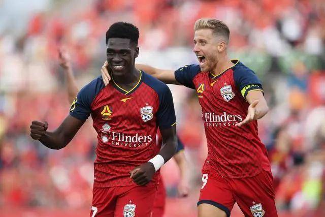 周琦22+8徐杰20分 广东轻取广厦总分1-0领先