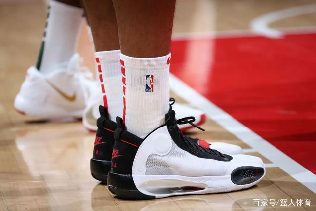 活塞完成两笔交易！将蒙特-莫里斯送往森林狼