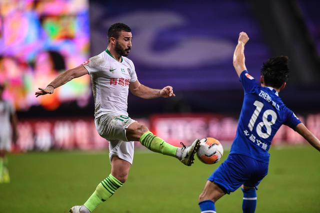 阿不都26+18新疆胜深圳 胡明轩14+7广东胜江苏